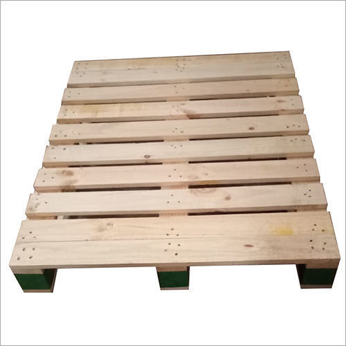 Euro-paletten van hout met twee gezichten