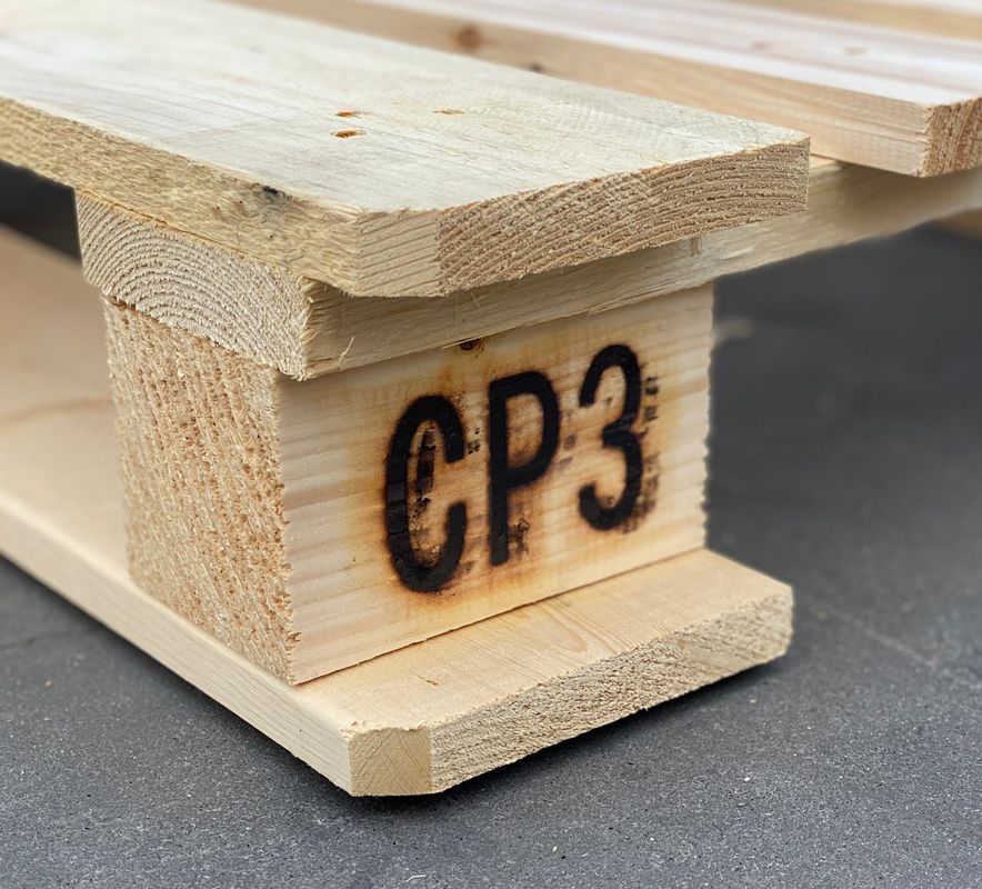 Zware pallets, warmtebehandeld, economisch, met vier kanten, palletversterkt, duurzaam magazijn