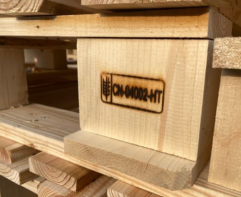 Goede prijs Eenzijdige palletten zonder fumigatie Nieuw dennenhout Europese standaardpalletten online